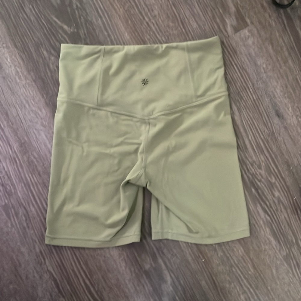 Athleta Ultra High Rise Elation 7” Shorts